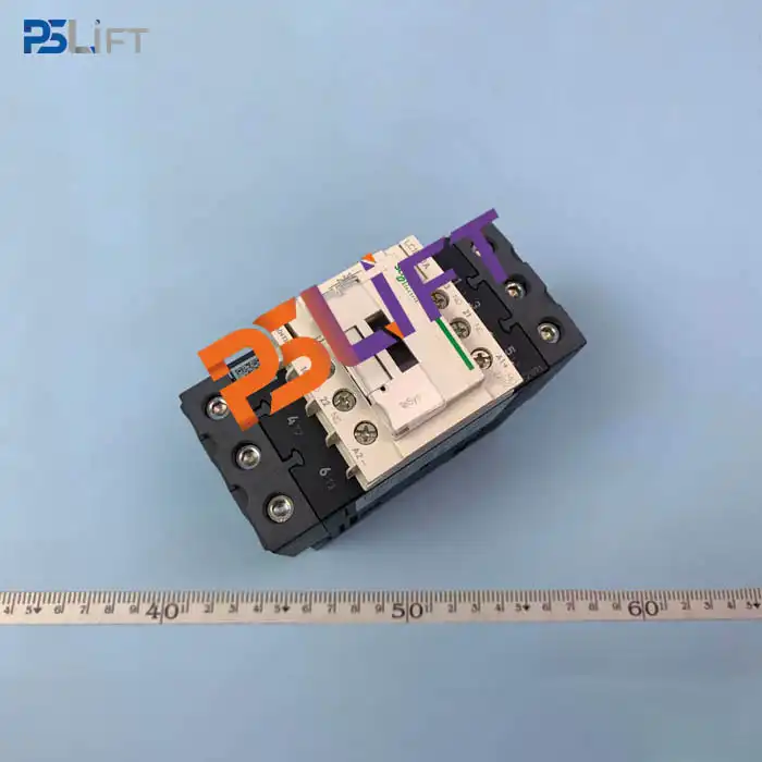SCHNEIDER  Contactor LC1D50AMD 220VDC DC