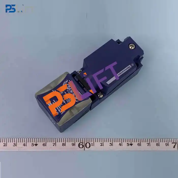  Sensor Switch XS8C4A4PCP20 Elevator