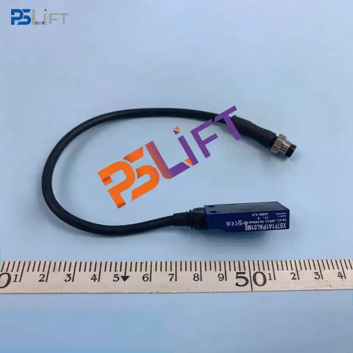 KONE Sensor KM1336917 XS7F1A1PAL01M8