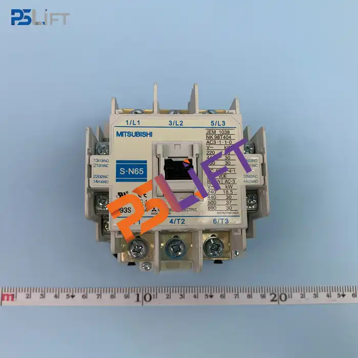 MITSUBISHI Contactor S-N65 200-240V