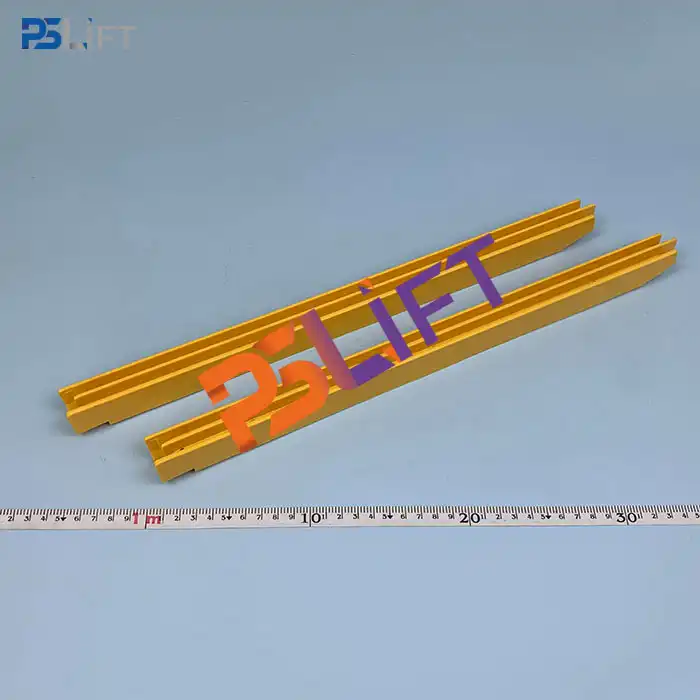 Hyundai Escalator Yellow Side L47332130B